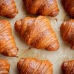 Croissants caseros: el secreto para hornear la perfección en tu cocina